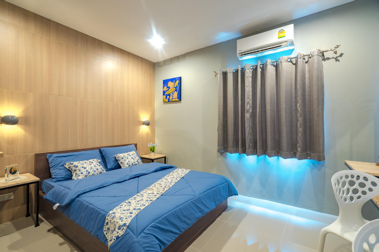 Bedroom 6