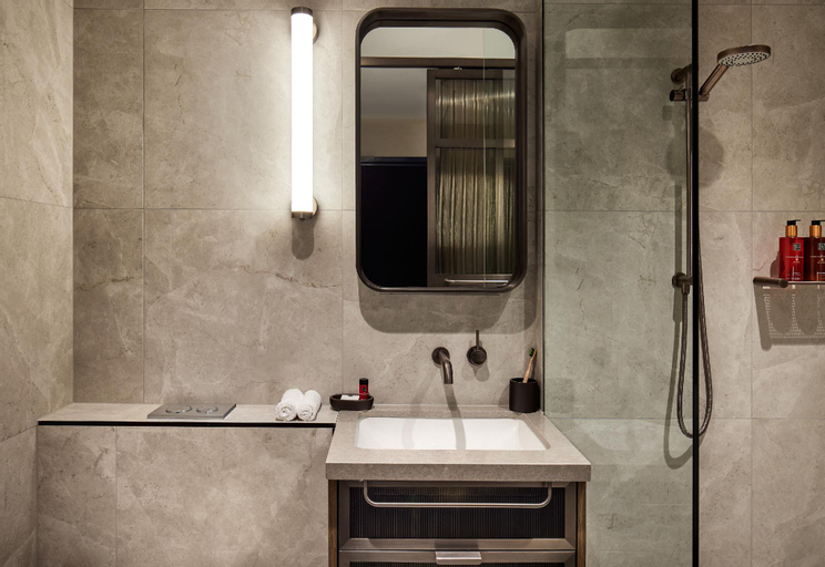 Bathroom 8