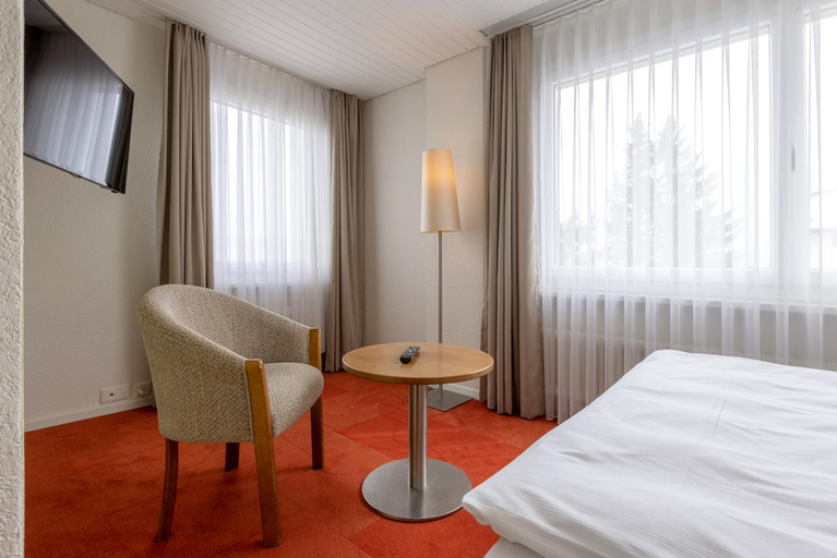 Bedroom 2, Pension Arosa - Self Check-In, Plessur