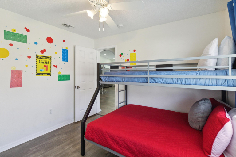 Bedroom 3, Great Community, Amazing Private Pool, Near Disney!, Polk