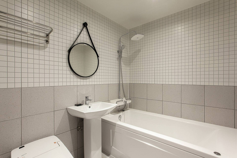 Bathroom 3, HOTEL GRAZIE, Goyang