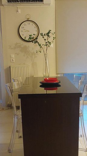 Others 4, Modern Elegant Apt in Glyfada w Balcony, Attica