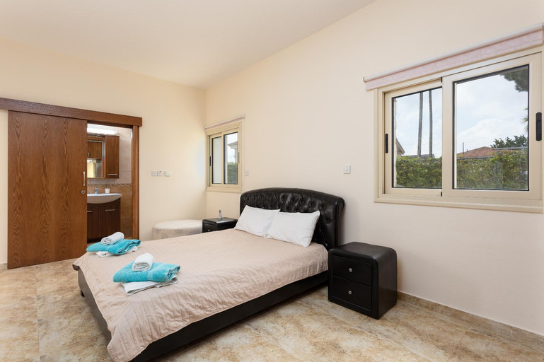 Facilities 3, Villa Elite