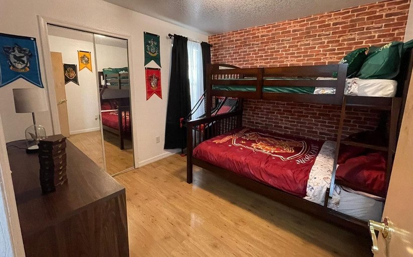 Bedroom 2, Britannia Village, Osceola