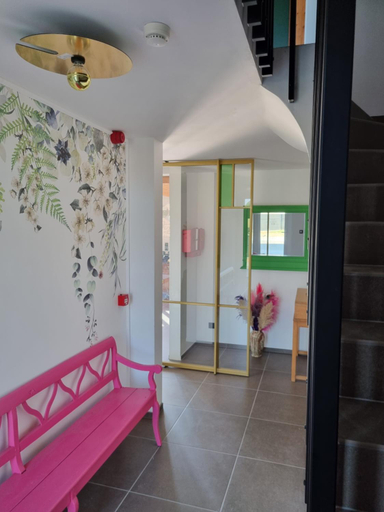 Others 4, Cerf, ouvre-moi B&B, Namur