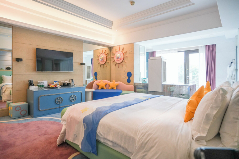 Bedroom 14