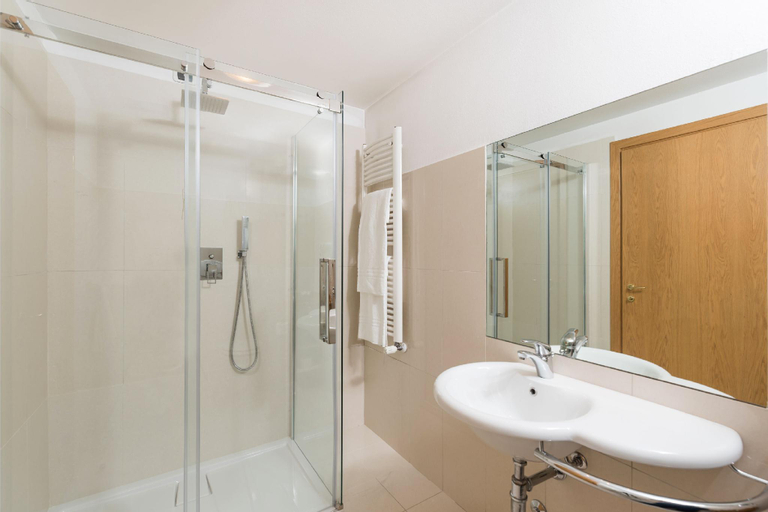 Bathroom 11