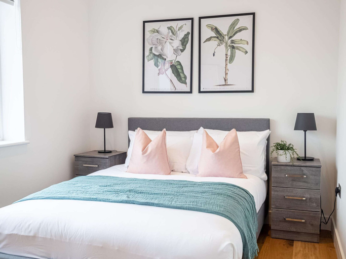 Room 3, Two-bedroom Near Cliveden House by Belvilla, Slough