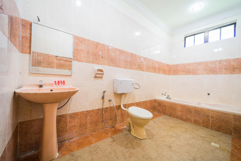 Bathroom, OYO 44033 Terap Inn Kuala Nerang, Padang Terap