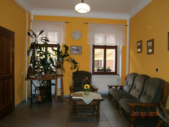 Others 2, Penzion Koudela, Děčín