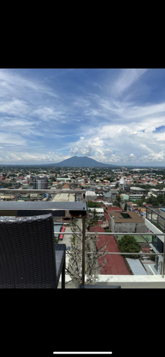 View 5, Walking Street Condo Beautiful 1 king bedroom, Mabalacat