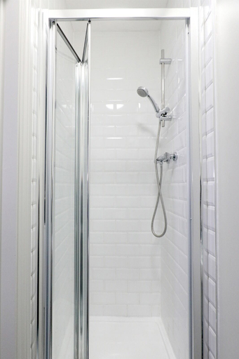 Bathroom 3, The Old Bike Shop Accommodation, Norfolk