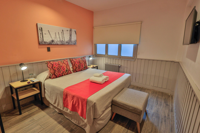Bedroom 2, Hotel Bariloche By Tierra Gaucha, Bariloche