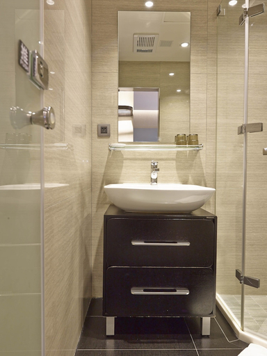 Bathroom 2, Beauty Hotels Taipei - Hotel B7, Taipei City