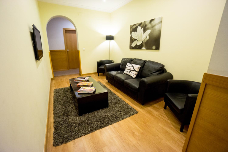 Shared lounge/TV area, Estrela de Arganil - Luis Simoes & Conceicao, Lda, Lisbon