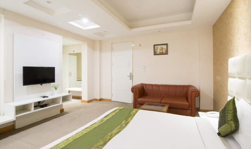 Bedroom 6