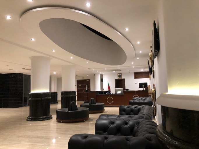 Public Area 4, Hotel Franco, Mfoundi