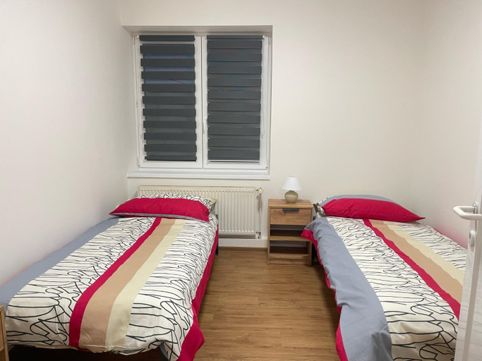 Others 5, PENZION Hamburk, Beroun