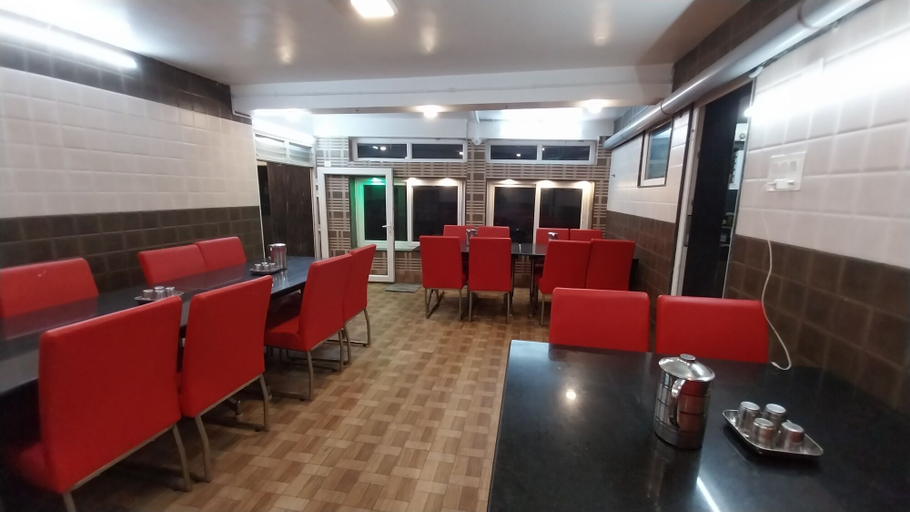 Food & Drinks 5, SV Residency, The Nilgiris