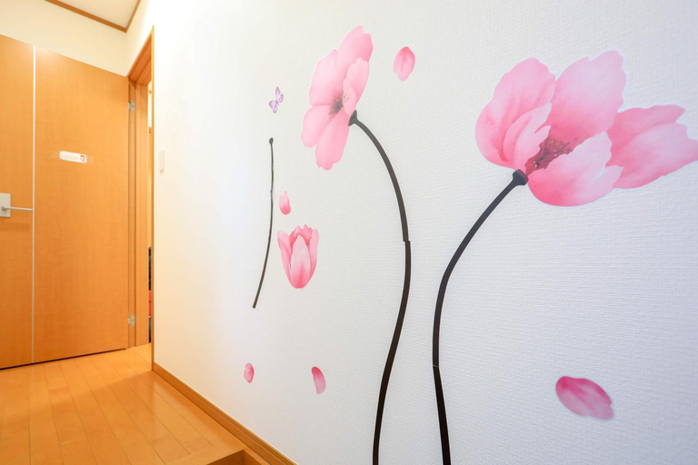 Others 4, Sky House BnB, Sumida