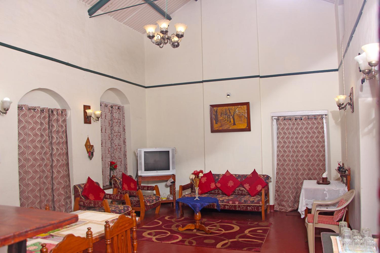 Food & Drinks, HS Holiday Home, The Nilgiris
