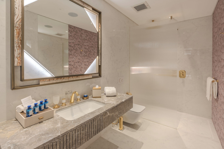 Bathroom 4, Vivienda Hotel Villas Diplomatic Quarter, Riyadh