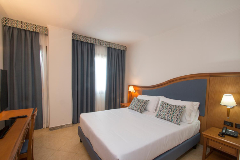 Bedroom 4, Hotel Centrale, Latina