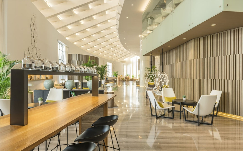 Food & Drinks 5, Le Royal Meridien Beach Resort & Spa, Dubai