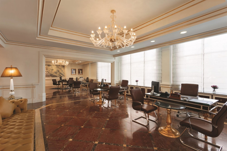 Food & Drinks 5, Grand Regency Doha Trademark Collection by Wyndham, Doha