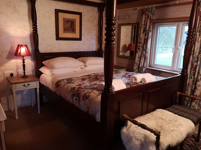 Bedroom 2, Cottage in Brookland with Private Sauna, Kent