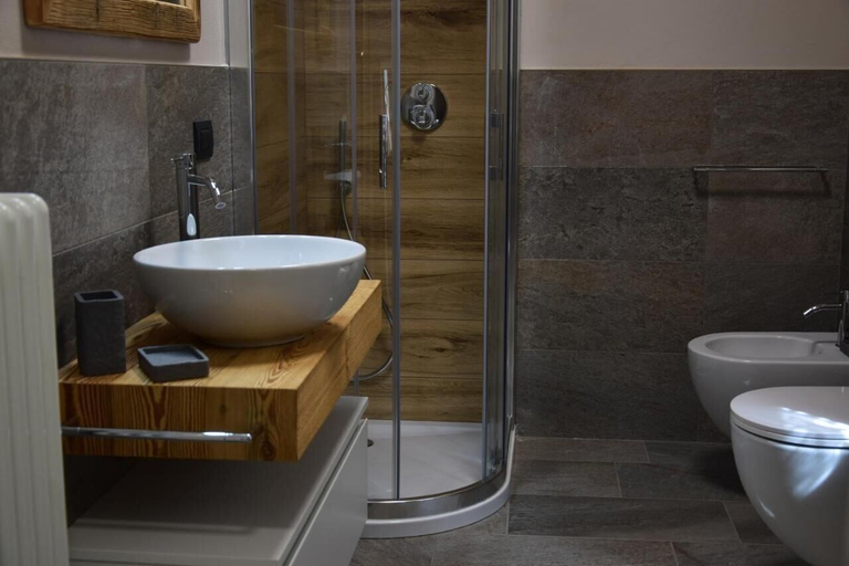 Bathroom, La Roggia - Molino Maufet, Lecco
