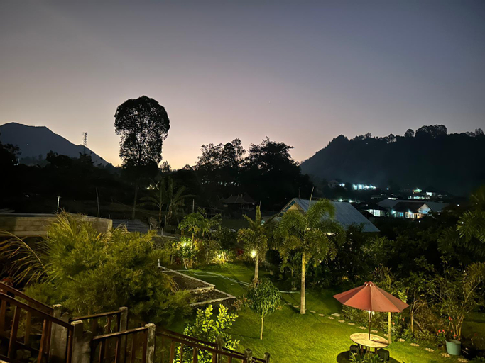 Scenery 12