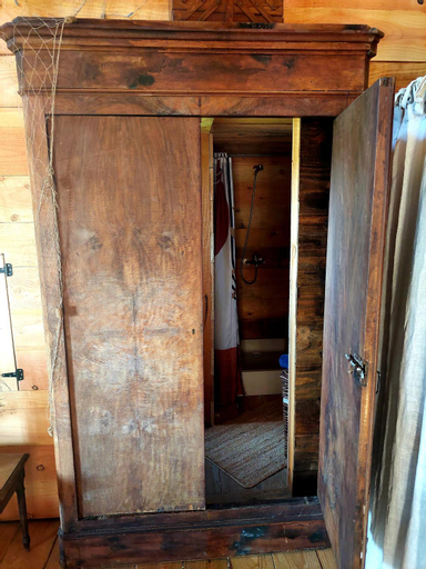 Others 4, Cabane insolite TOUT CONFORT Chalet Gites Luzy Morvan Bourgogne, Nièvre