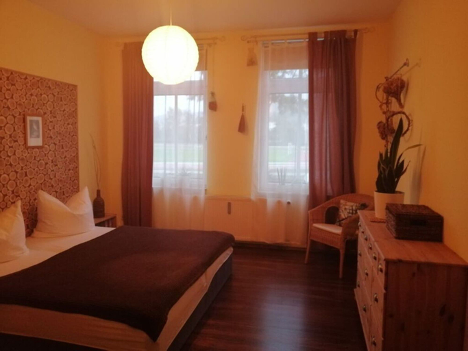 Bedroom 3, Comfort Apartment Comfortable Holiday Residence, Harz