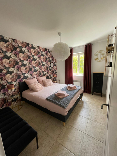 Bedroom 3, La Luberonne gordes, Vaucluse