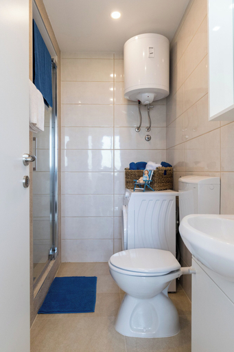 Bathroom 3, Apartment Semi, Dubrovnik