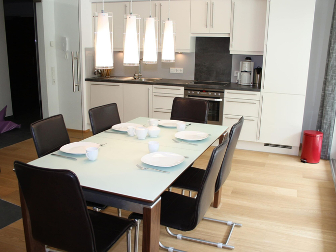 Others 5, Apartment in the ski Area, Zell am See
