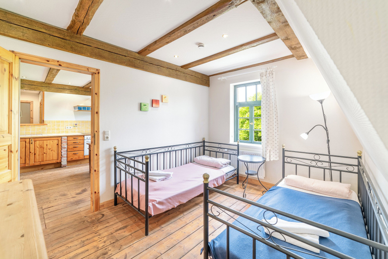 Bedroom 2, Ferien- und Pferdehof Glöe GbR, Rostock