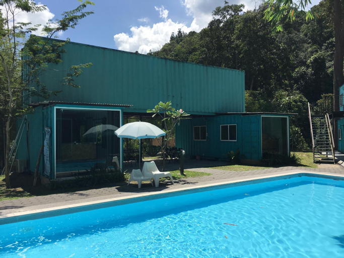 Swimming Pool 10
