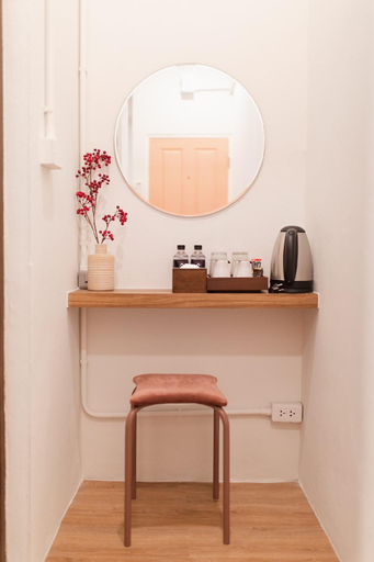 Bathroom 17