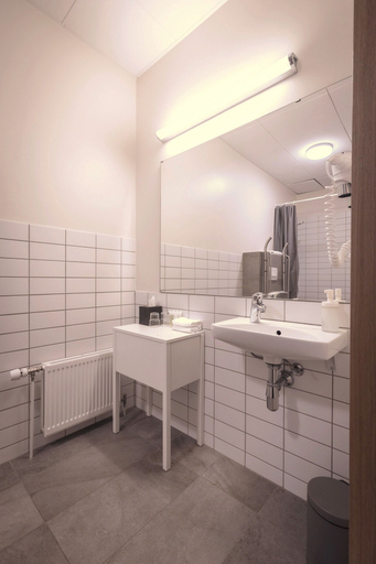Bathroom 4, Hótel Fransiskus Stykkishólmi, Helgafellssveit