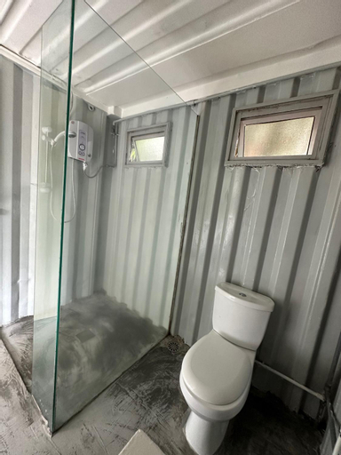 Bathroom 20