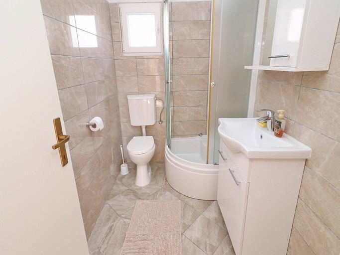 Bathroom 3, Peaceful Holiday House Senija, Vela Luka