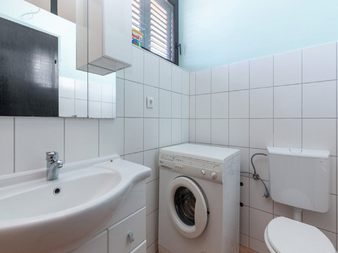 Bathroom 4, Apartments Ilija Njavro, Crikvenica