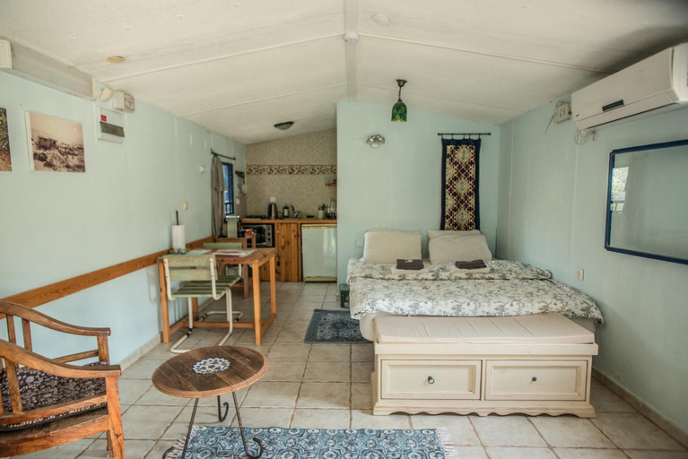 Bedroom 3, Desert Estate Carmey Avdat