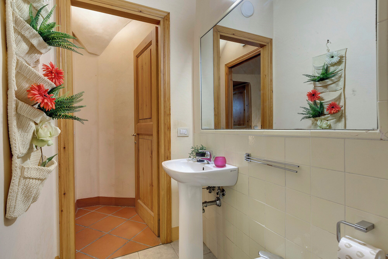 Bathroom 4, Mamo Florence - Dafne Apartment, Florence