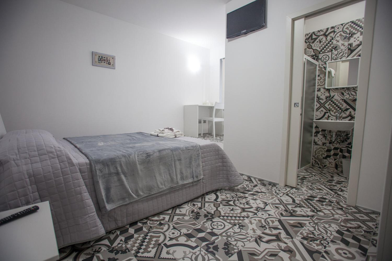 Others 5, b&b Casa Pinto, Bari