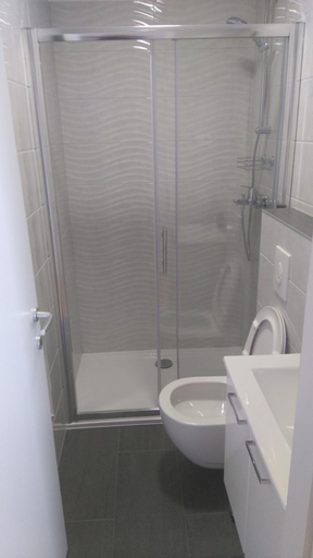 Bathroom 2, Rooms Ive, Šibenik