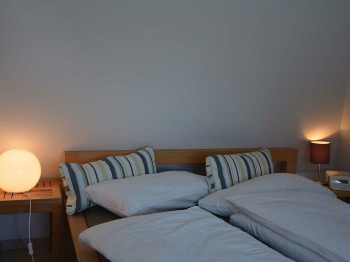 Room 4, Island Suite Amrum Comfortable Holiday Residence, Nordfriesland