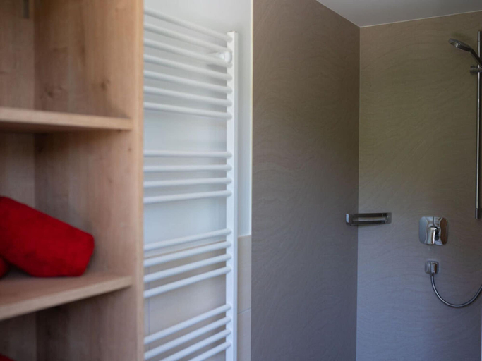 Bathroom 5, Apartment Bar Comfortable Holiday Residence, Sankt Johann im Pongau